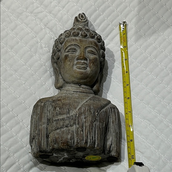 Elegant Gray/Beige Buddha Statue - Picture 8 of 8